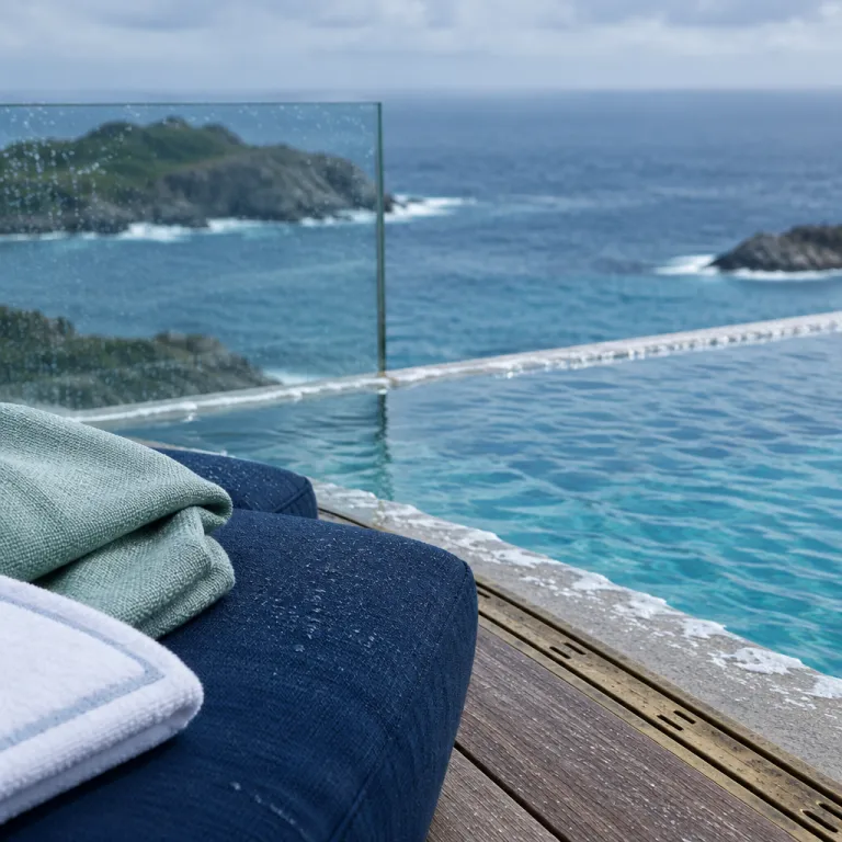 Le Carl Gustaf in Saint Barthélemy: elevated seaside rooftop elegance